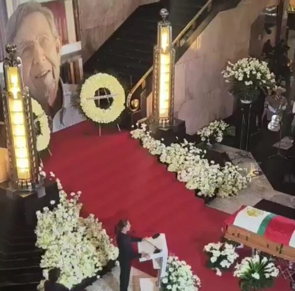 Bellas Artes despide a Cuauhtémoc Cárdenas; Sheinbaum plantea homenaje en la Rotonda de las Personas Ilustres