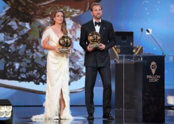 Kane y Putellas ganan el Balón de Oro 2026; mexicanos destacan en la gala