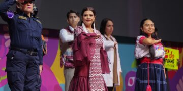 En Asamblea Ciudadana, Clara Brugada rinde cuentas al pueblo; Utopía es la Ciudad que soñamos y estamos construyendo, asegura