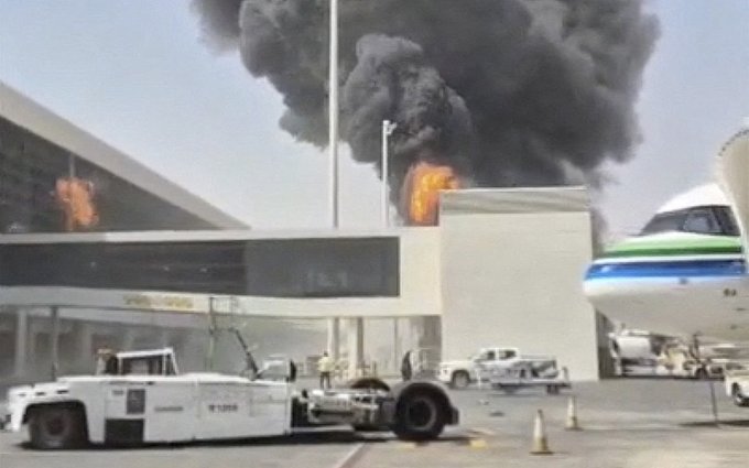 Crece el riesgo en Arabia Saudita; México pide a sus ciudadanos evitar aeropuertos